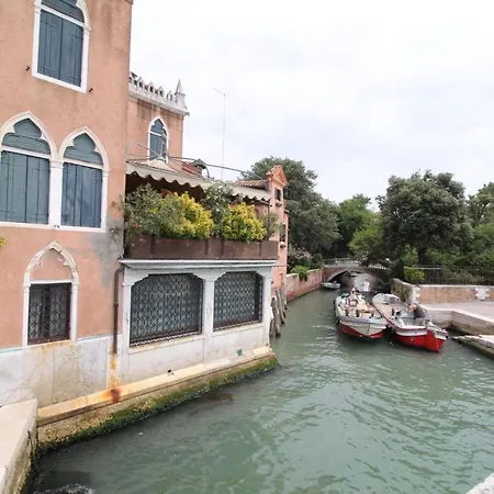 Veneziacentopercento Ponte Novo Apartamento *